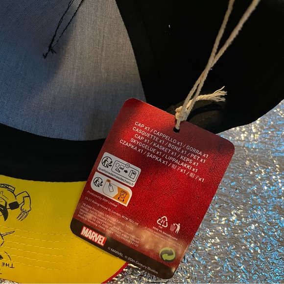 New Deadpool & Wolverine Baseball Cap - Picture 8 of 9